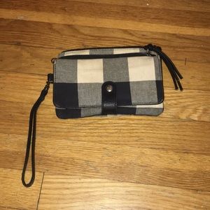 Wristlet wallet